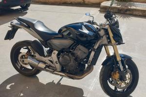 HORNET 600 ANNO 2008 € 2.900