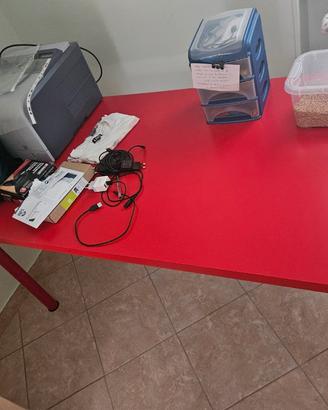 Tavolo scrivania rosso moderno - ideale per uffici