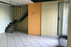 Negozio - Ufficio e deposito - Pronto uso