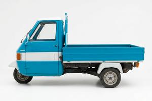 Ape Piaggio TM 703 Lambretta