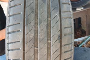 Gomme all 80 % 225/45/17