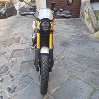 Scrambler 1200 xe chrome edition