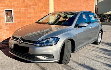 VOLKSWAGEN Golf 6ª serie - 2017