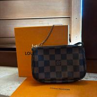 Mini Pochette Accessoires LV