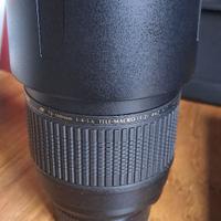 Tamron AF 70-300mm con attacco Nikon