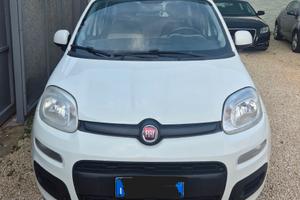 Fiat Panda 0.9 TwinAir Turbo Natural Power Lounge