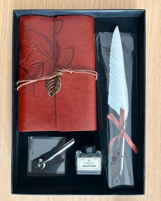 Set Scrittura Diario in Pelle e Penna con Calamaio