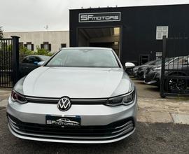 Volkswagen Golf 1.0 eTSI EVO DSG Life PREZZO REALE