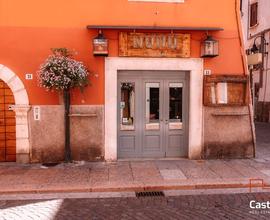 Prestigioso Locale Commerciale in Centro Storico