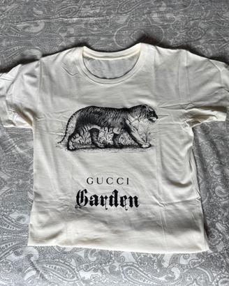 T-shirt Gucci uomo taglia S