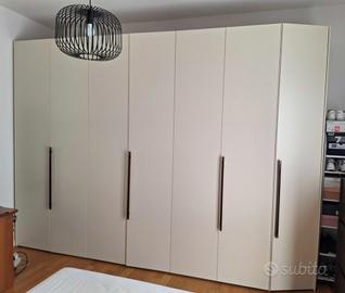 armadio 7 ante laccato beige