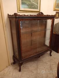 vetrinetta stile liberty 