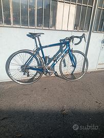 bicicletta Trek Madone 