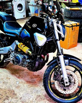 Moto Mt-03 2006 34kw guidabile con A2