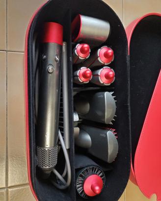 dyson airwrap in garanzia