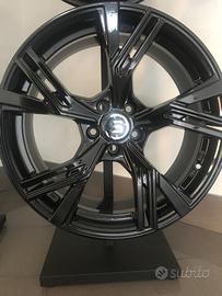 04 CERCHI REPLICHE AUDI Q2 Q3 A4 VW TIQUAN PASSAT 