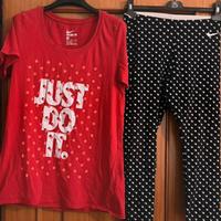Completo originale Nike da donna maglia+pantaloni