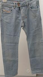 Jeans uomo diesel taglia 32