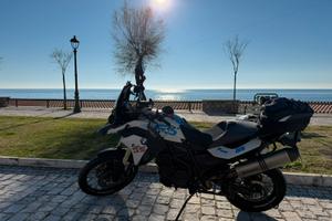 F800 gs bmw + valigie /faro led tagliandi bmw