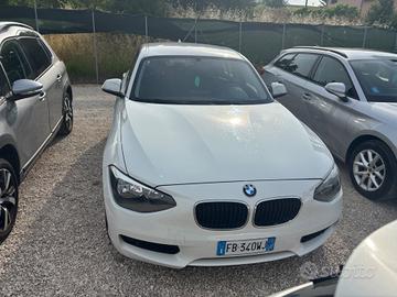 Bmw 114 114i 5p. Sport