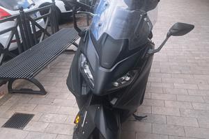 Yamaha TMAX 560 Tech 2024 Permute garanzia finanzi