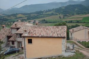 Rustico singolo restaurato esternamente interno da