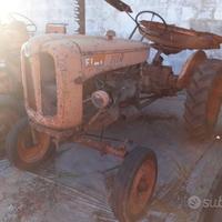 Trattore Fiat 211R Demolito - Per Ricambi