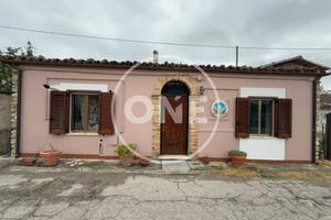 Villa di 53 m² con 3 locali a Catignano
