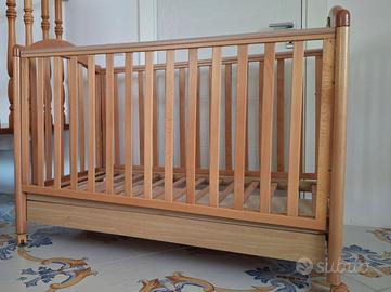 Lettino/culla CAM cm 130x73 colore beige.