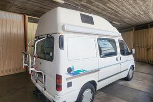 Camper westfalia su ford transit nugget