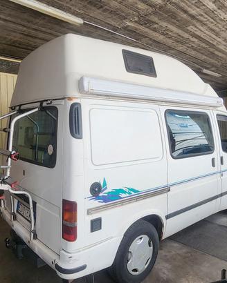 Camper westfalia su ford transit nugget