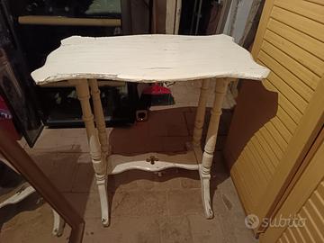 tavolino da restaurare