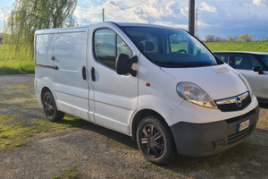 Opel Vivaro 2.0d 2013