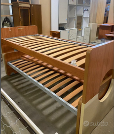 Letto a castello in legno con doppia rete a doghe