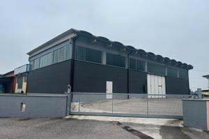 Cappannone uso deposito