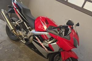 HONDA CBR600F