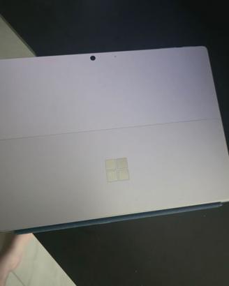 Surface Pro 9 i5 8/256 come nuovo