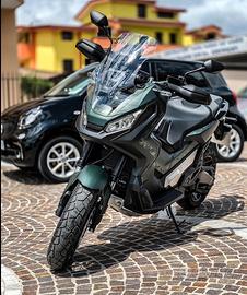 X adv 750