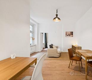 Monolocale in via po : 330 euro