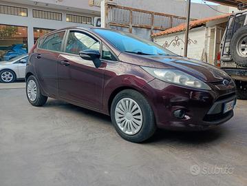 Ford Fiesta 1.4 TDCI Titanium 5 Porte – Economica 