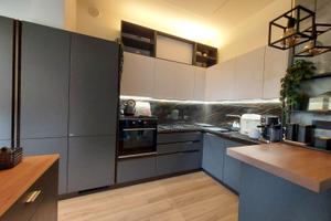 Loreto 3 LOCALI 100mq nuovo garage e mansarda