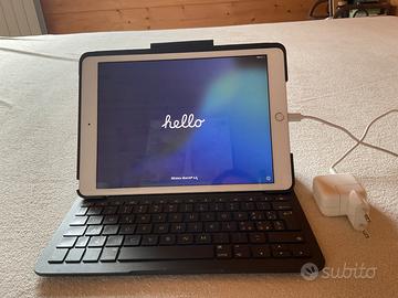 iPad 7ª gen 32GB + tastiera Logitech