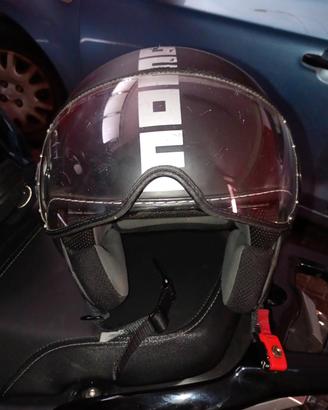 casco Momo nero 