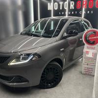 Lancia Ypsilon 1.0 FireFly 5 porte S&S Hybrid Ecoc