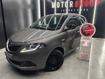 Lancia Ypsilon 1.0 FireFly 5 porte S&S Hybrid Ecoc