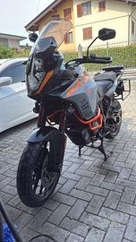 Ktm 1090 s