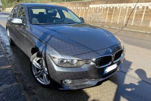 Bmw 318D 2.0D 143cv Berlina SPORT DA VETRINA2013