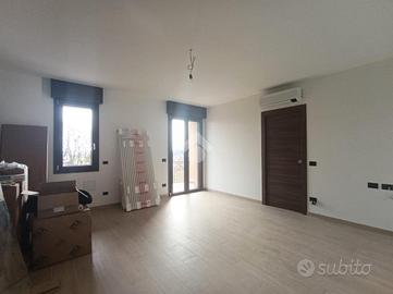 2 LOCALI A COMUN NUOVO