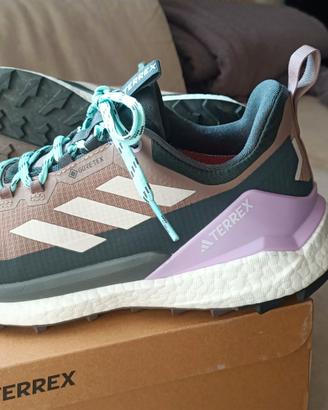 scarpe trekking Adidas 