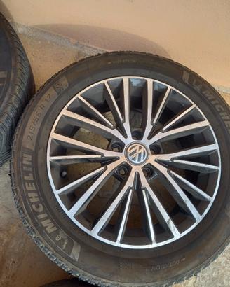 cerchi volkswagen touran  t5 2019 